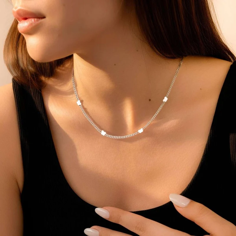 Collar Borboleta