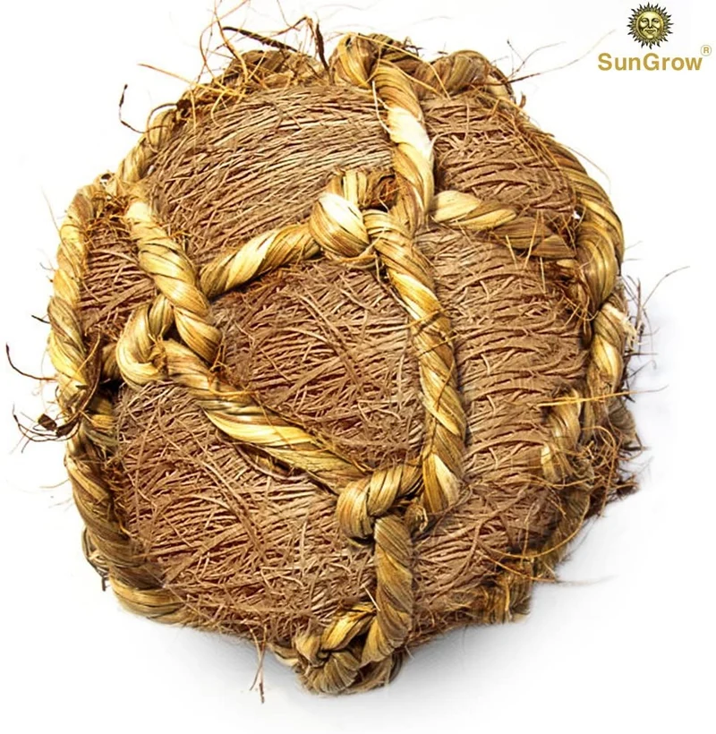 SunGrow Bola de fibra de coco para conejo, mejora la salud dental, juguete de masticar 100% natural, proporciona horas de estimulación – ideal para conejos, chinchilla y gatitos