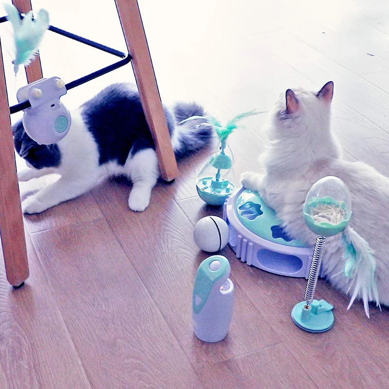 Delomo Juguete interactivo para gato, juguete automático para el entrenamiento de tu gato, juguete de gato con campana de plumas y luz LED, estimula el instinto de caza de gato