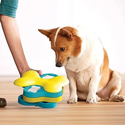 Nina Ottosson Dog Tornado Treat Puzzle Dog Toy, OS, Azul