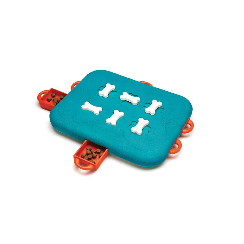 Outward Hound Nina Ottosson Dog Casino - Juego de puzzle para perros interactivo estimulante para dispensar dulces
