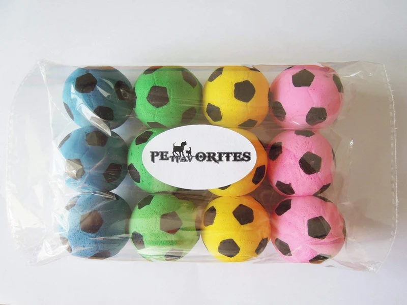 PETFAVORITES Pelotas de espuma de fútbol para gatos juguetes – Pack de 12
