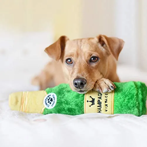 ZippyPaws Happy Hour Crusherz - Botella de agua para perro, diseño de corazón