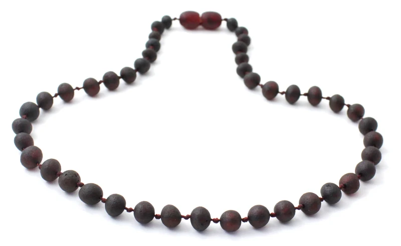 Collar Infantil Ámbar Negro Cereza Cruda