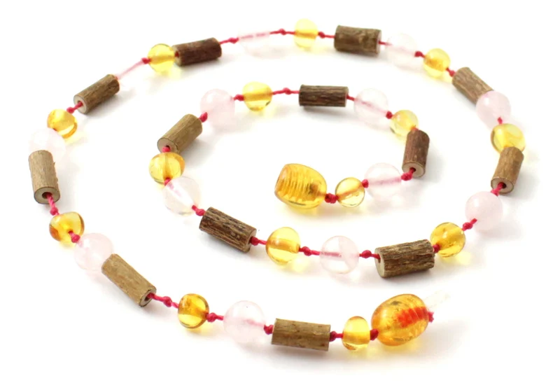 10 piezas de collares de miel ámbar al por mayor con cuarzo y madera de avellano