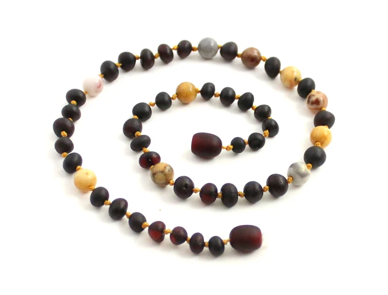 Collar de ágata cruda y ágata loca de cereza ámbar