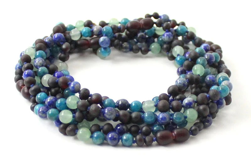 10 piezas de collares al por mayor de ámbar cereza sin procesar con apatito y gemas