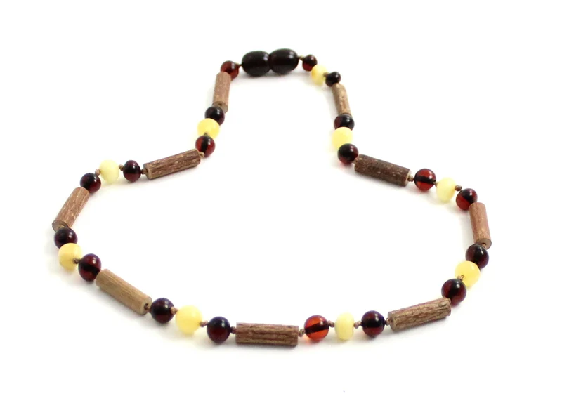 Collar de dentición NBBP-H6 con ámbar pulido y avellana