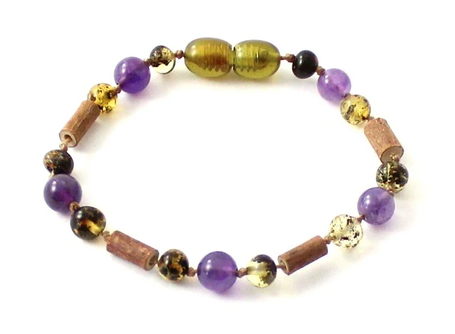 Pulsera de ámbar verde con avellana y amatista