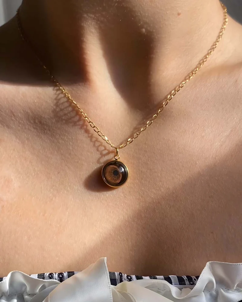 Collar Feyral Love - Personas