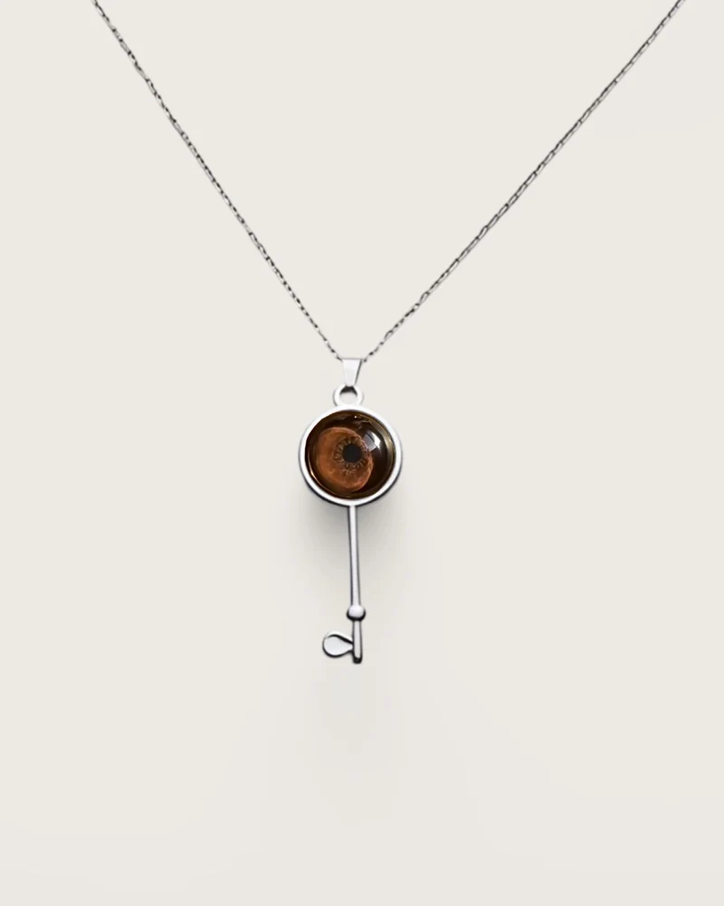 Collar Feyral Love - Personas