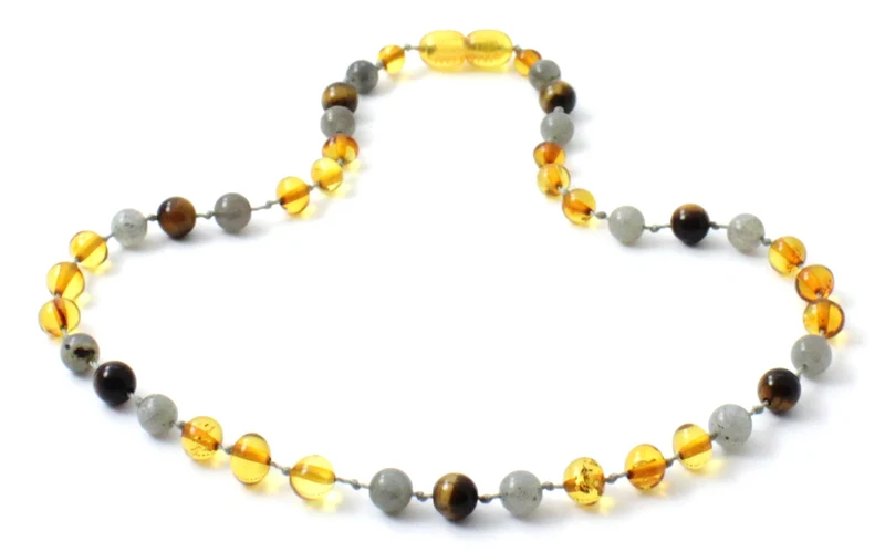 Collares de ámbar y labradorita para niños
