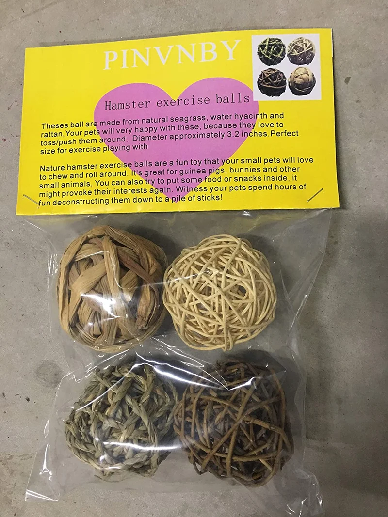 PIVBY Juguete de actividad para animales pequeños, juguetes de masticar para conejos, conejos, cobayas, gérbiles, 4 unidades
