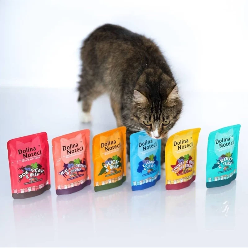 COMIDA HUMEDA GATOS DOLINA NOTECI CORDERO Y TERNERA 5X85 GRAMOS