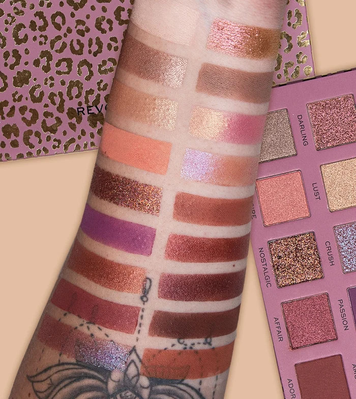 Revolution Pro Paleta de Sombras New Neutral – Blushed Palette