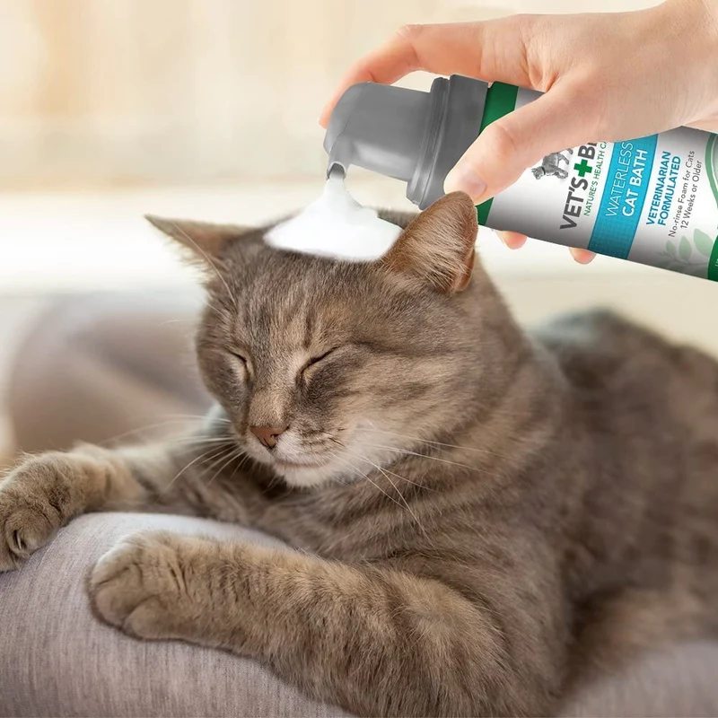 Champú para gatos sin enjuague Vet's Best Fórmula natural, 4 onzas