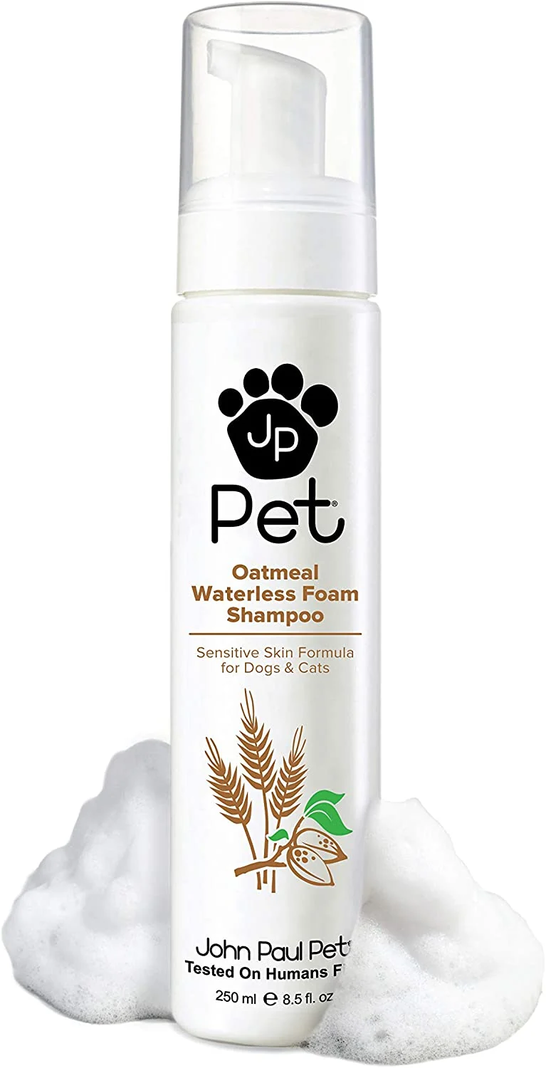 John Paul Pet Champú de harina de avena para gatos, fórmula de piel sensible calma e hidrata la piel seca y la piel