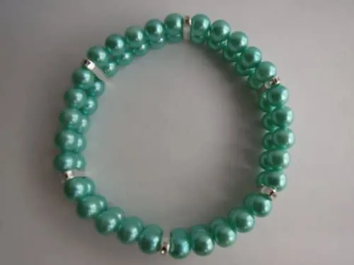PetFavorites - Collar de 2 filas para mascotas con diseño de gato con brillantes y perlas de diamantes de imitación.