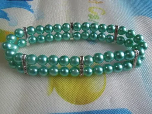 PetFavorites - Collar de 2 filas para mascotas con diseño de gato con brillantes y perlas de diamantes de imitación.