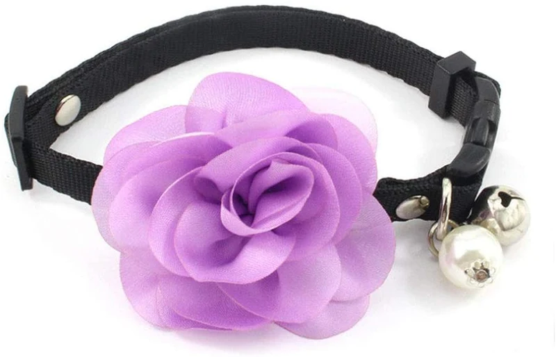 PetFavorites - Collar de corbata para mascotas, gato con colgante de campana, para mascotas, gatos