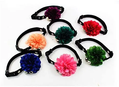 PetFavorites - Collar de corbata para mascotas, gato con colgante de campana, para mascotas, gatos