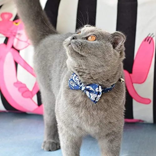 M-YOUNG Collar para gato con campana y pajarita, collares de seguridad ajustables para cachorro de gatito (6.7 in a 10,8 pulgadas)