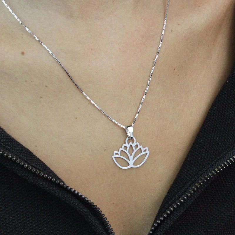 Colgante Flor de Loto de Plata 925