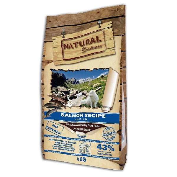 Natural Greatness dog Salmon Mini